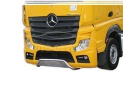 Mercedes Actross front bumper protection - additional service: installation of diodes photo 0