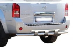 Nissan Pathfinder rear bumper protection - type: model, with plates фото 0