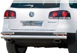 Защита заднего бампера VW Touareg 2002-2010 - тип: на стойках, без парктронников фото 0