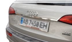 Накладка над номером Audi Q5 фото 0