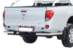 Захист заднього бампера Mitsubishi L200 2006-2014 - тип: кути одинарні фото 0