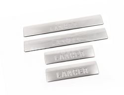 Mitsubishi Lancer X v2 door sills фото 0