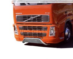Volvo FH v4 front bumper protection - additional service: installation of diodes фото 0