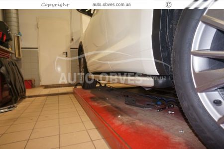 Профильные подножки Toyota Highlander 2021-... - style: Range Rover - тип: кроме Гибрид фото 4