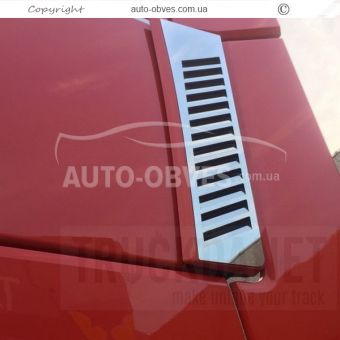 Cover for Renault T air intake - type: 1 pc фото 1