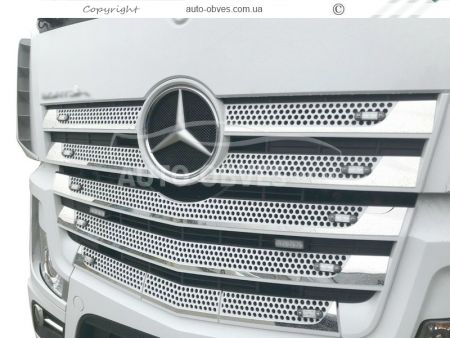 Набор накладок на решетку Mercedes Actros MP5 фото 7