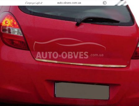 Hyundai i20 2008-2012 trunk lip photo 2