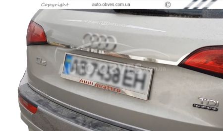 Накладка над номером Audi Q5 фото 1