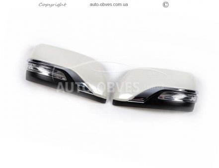 Covers for mirrors with repeater Toyota Prado 150 фото 2