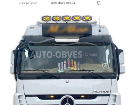 Roof headlight holder Mercedes Actros MP3, service: installation of diodes фото 7