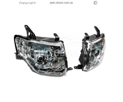 Front lights Mitsubishi Pajero Wagon IV photo 2