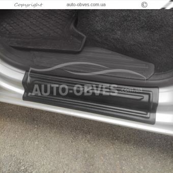 Накладки на пороги VW Amarok – тип: пластик фото 2