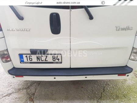 Накладка на задний бампер Opel Vivaro 2001-2014 фото 3