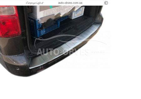 Накладка на задний бампер Opel Vivaro 2020-... - тип: на короткую и длинную базы – разная форма фото 2
