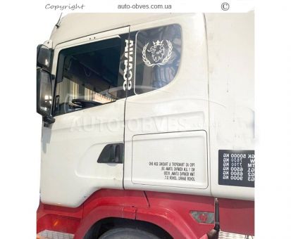 Хром накладки на спалку Scania P фото 6
