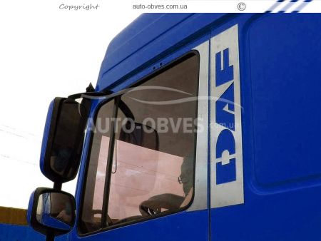 Pads on the door pillars for DAF XF euro 6 фото 2