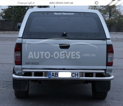 Nissan NP300 rear bumper protection - type: pipe with corners фото 2
