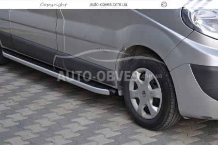 Profile running boards Renault Trafic - Style: Range Rover фото 2