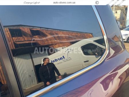 Молдинги на заднее стекло Lexus LX570 фото 2