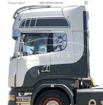 Хром накладки на спалку Scania P фото 1