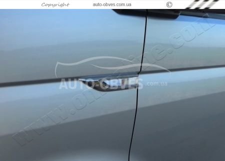 Окантовка на повторювачі поворотів Volkswagen Caddy 2015-2020 фото 2