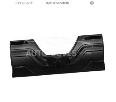 Накладка на крышку багажника Toyota Hilux 2015-... - тип: пластик фото 2