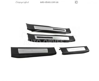 Illuminated door sill plates for Toyota Land Cruiser 300 photo 2