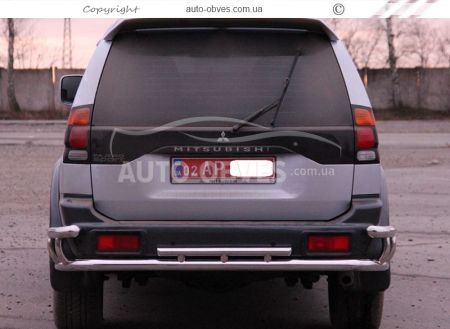 Захист заднього бампера Mitsubishi Pajero Sport 1997-2008 - тип: на стійках фото 1