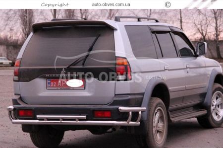 Захист заднього бампера Mitsubishi Pajero Sport 1997-2008 - тип: на стійках фото 2