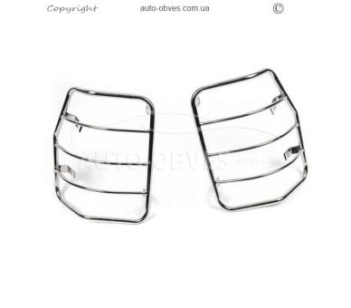 Toyota Land Cruiser 100 taillight protection фото 2